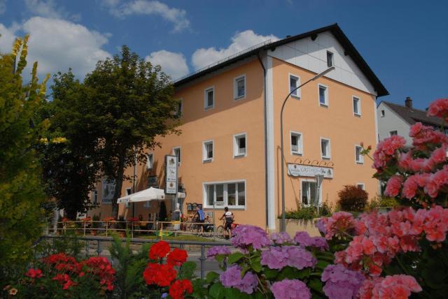 Gasthof zur Post Hotel Parkplatz