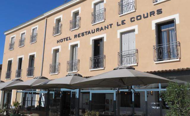 Logis Hôtel Restaurant Le Cours