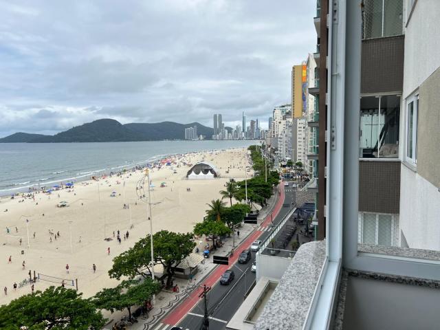 Apartamento Frente MAR, na Praia CENTRAL