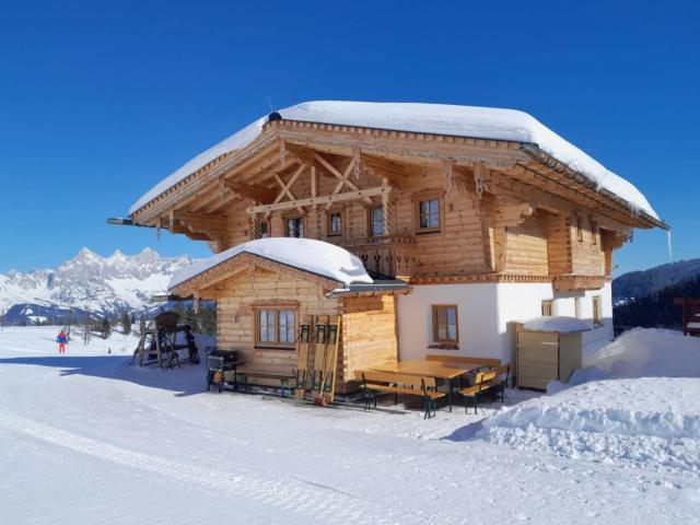 Chalet Aualm-2 by Interhome