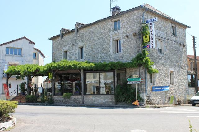 Logis Hotels- Auberge de la Tour - Hôtel et restaurant