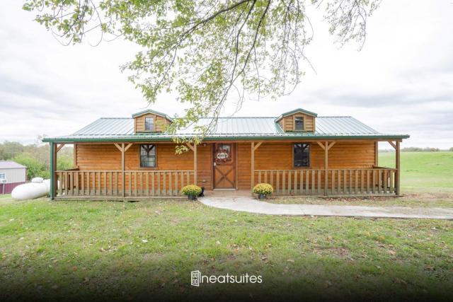 Cozy Cabin near Ark! Adam and Eve's Retreat