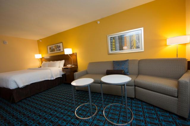 Fairfield Inn & Suites Burlington