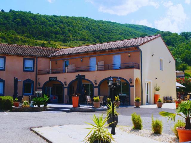 Hotel Restaurant Les Chataigniers