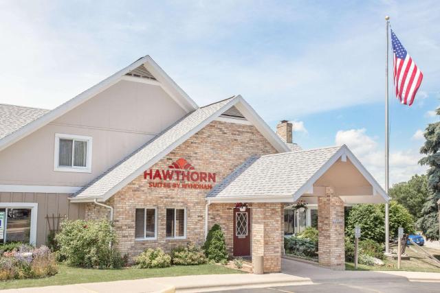 Hawthorn Extended Stay by Wyndham Green Bay