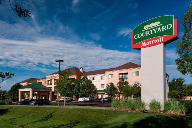 Courtyard by Marriott Wichita East