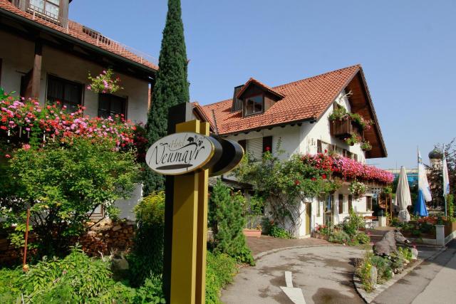 Hotel Neumayr