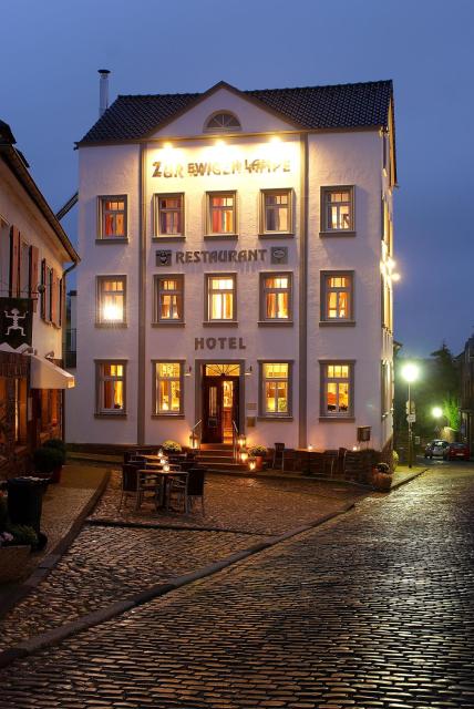 Zur Ewigen Lampe Romantisches Landhotel & Restaurant