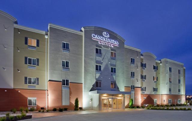 Candlewood Suites Kansas City Northeast, an IHG Hotel