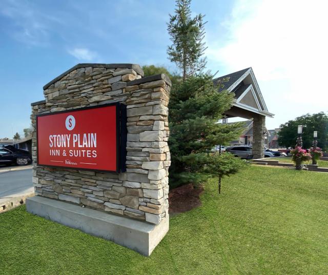 Stony Plain Inn & Suites