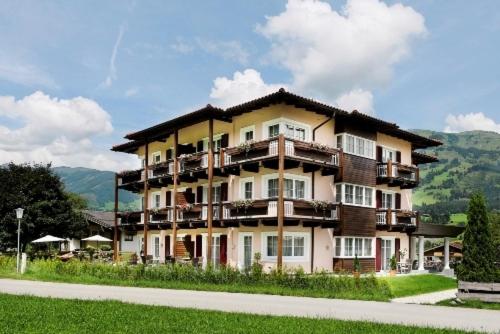 Sonnblick Apartments und Zimmer - Nationalpark Sommercard inklusive