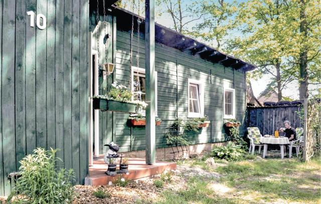 Nice Home In Bispingen With Kitchen