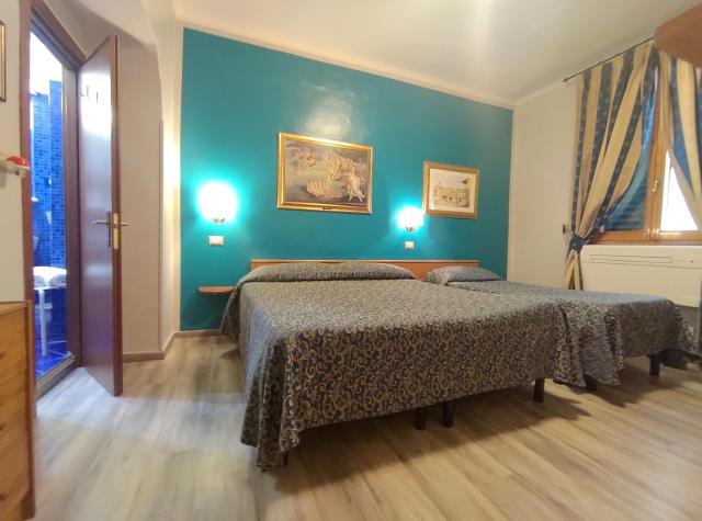 Hotel Santa Croce