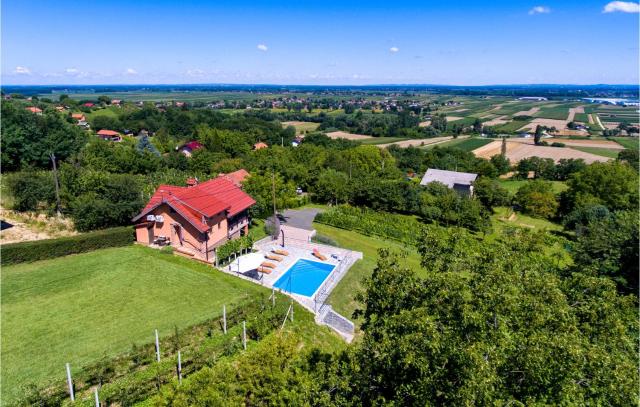 Beautiful Home In Ludbreg