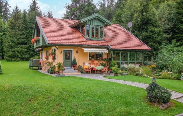 Cozy Home In Bayerisch Eisenstein With Wifi