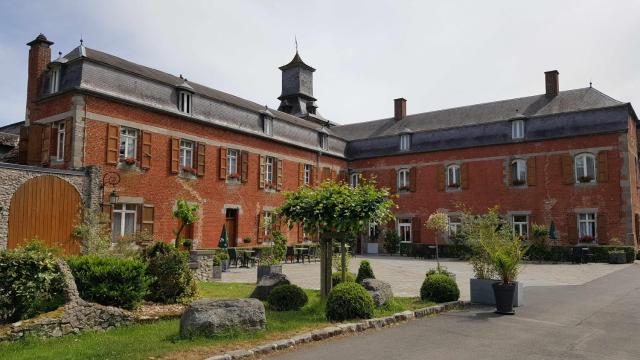 LOGIS - Château de la Motte - Hôtel & Restaurant