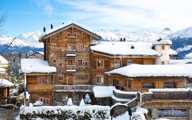 Hostellerie du Pas de l'Ours "Relais et Châteaux"