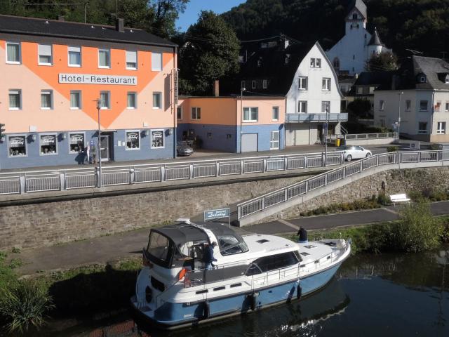 Hotel Restaurant LAHNHOF