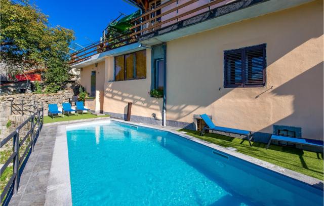 Nice Home In Vele Mune With Heated Swimming Pool