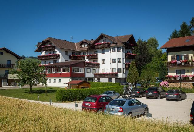 Hotel Alpenblick Attersee