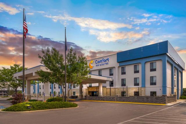 Comfort Inn & Suites Rapid City near Mt Rushmore