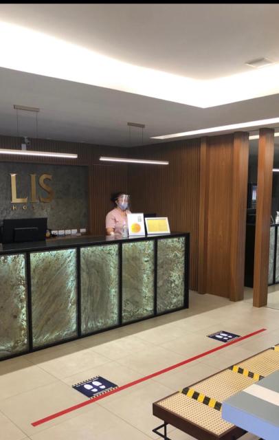 Lis Hotel