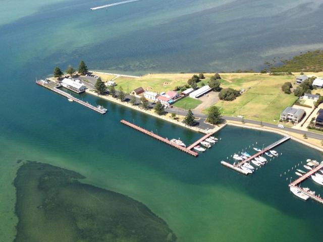 Port Albert Motel