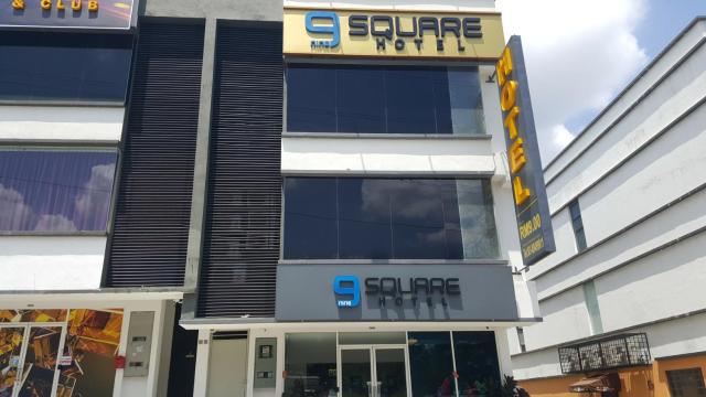 9 Square Hotel - Seri Kembangan