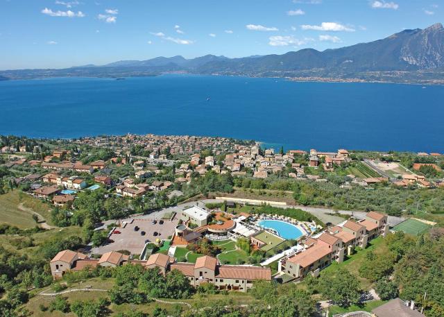 Le Torri Del Garda FamilySPA Resort