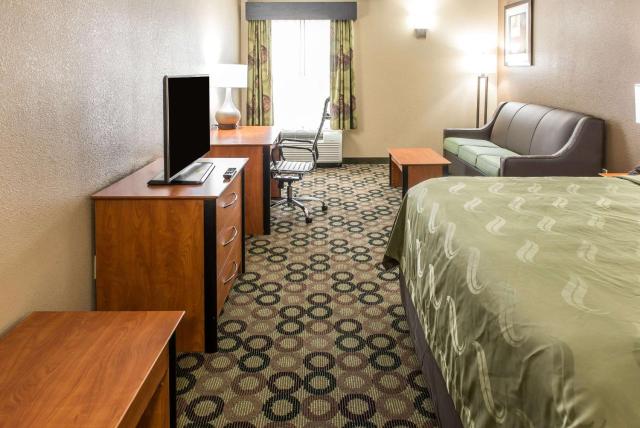 Quality Inn & Suites Columbus West - Hilliard