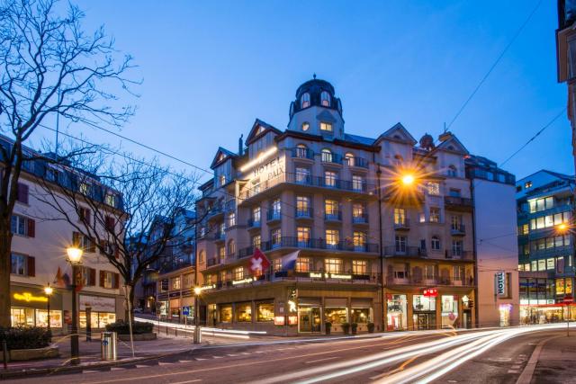 Hotel De la Paix