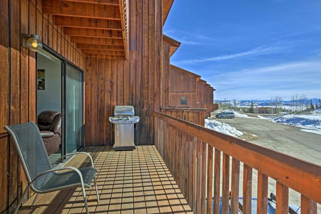 Grand Lake Townhome with Views, Near Downtown!