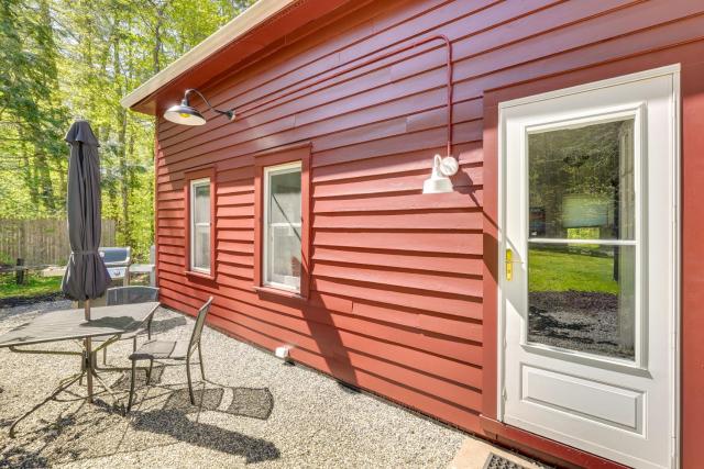 UpdatedandPet-Friendly Cabin By Hikes and Woodstock!