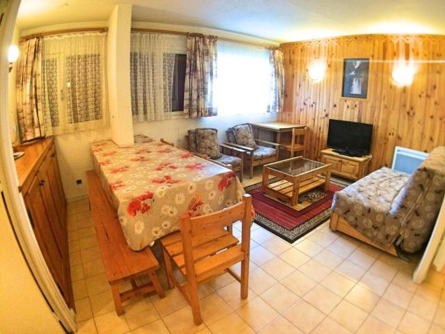 Appartement 3 Chambres avec Coin Montagne, 8 Couchages, 400m des Pistes - Vars Les Claux - FR-1-330B-15