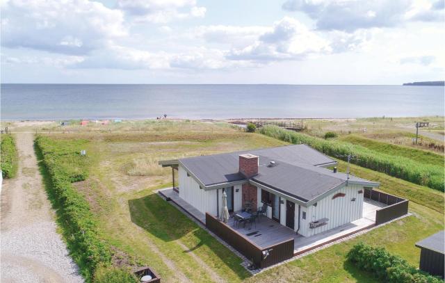 Cozy Home In Juelsminde With Sauna