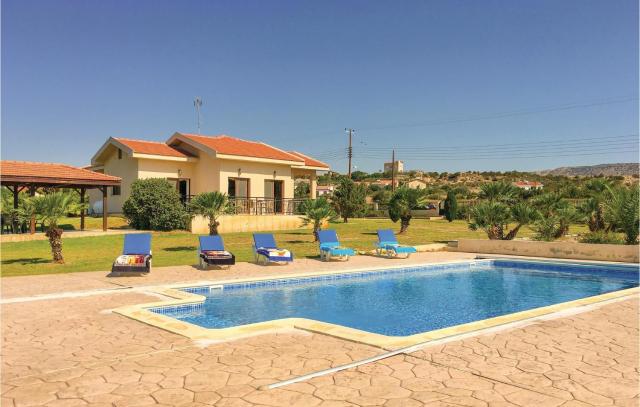 Stunning Home In Maroni-Larnaca With Wifi