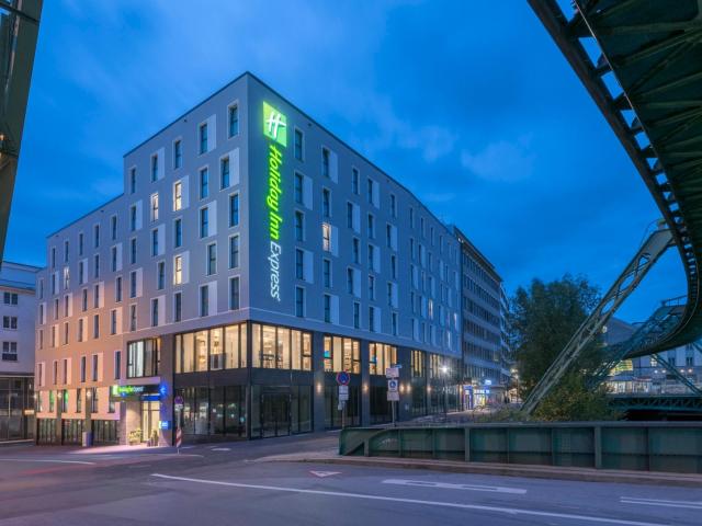 Holiday Inn Express - Wuppertal - Hauptbahnhof, an IHG Hotel