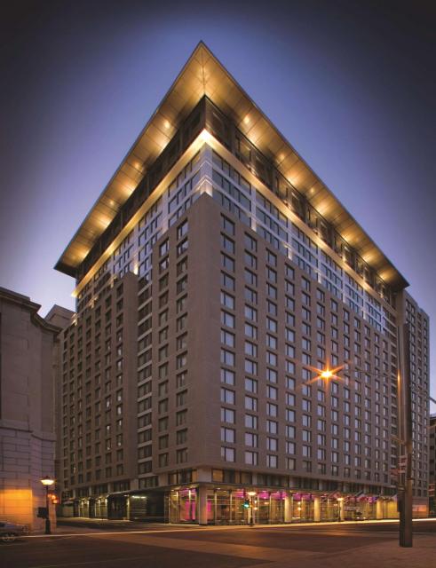 Embassy Suites by Hilton - Montreal