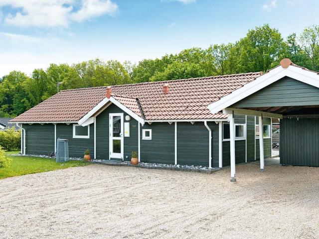 8 person holiday home in Juelsminde