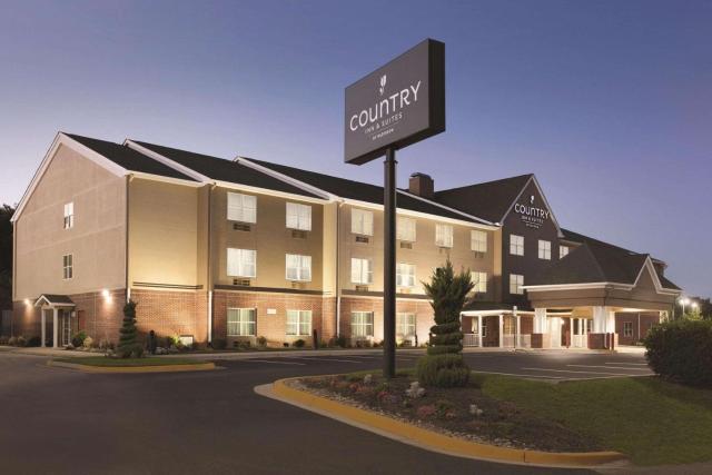 Country Inn & Suites by Radisson, Washington, DC East - Capitol Heights, MD