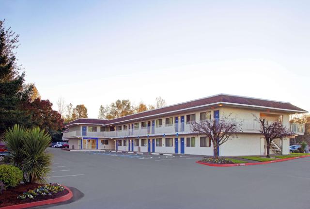 Motel 6-Troutdale, OR - Portland East