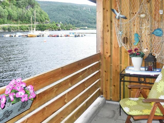 6 person holiday home in Leirvik i Sogn