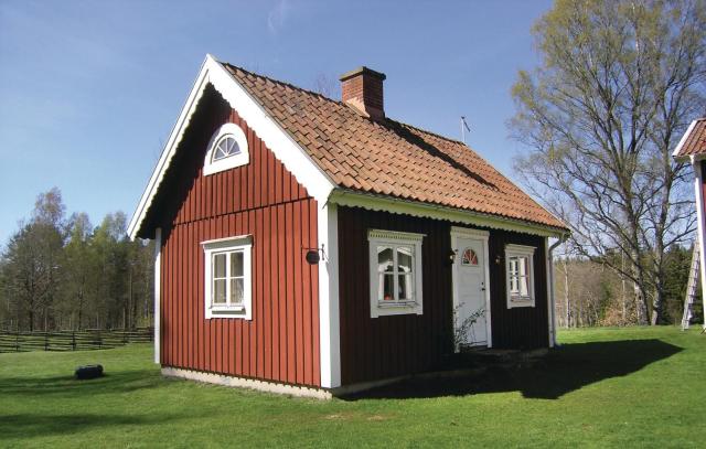 Lovely Home In Värnamo With Kitchen