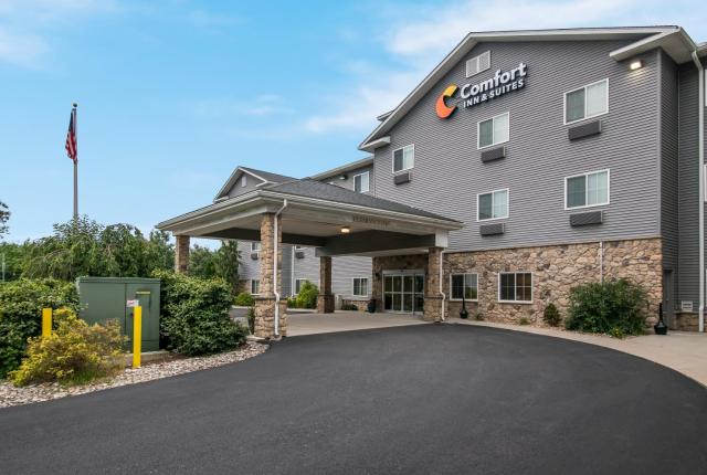 Comfort Inn & Suites Barnesville - Frackville