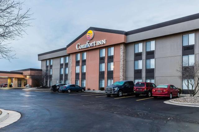 Comfort Inn Alton near I-255