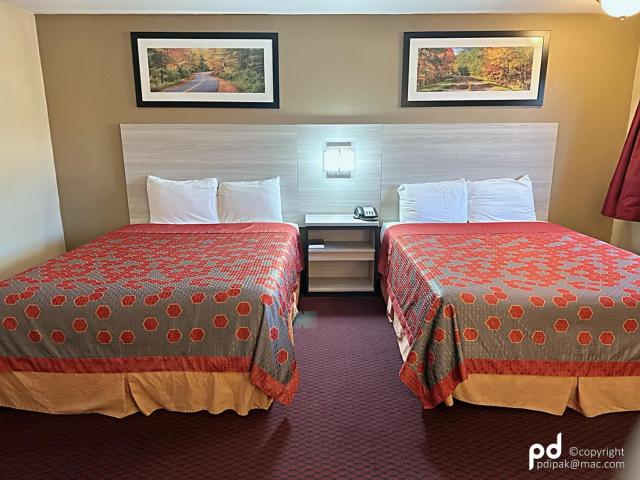 Travel Inn & Suites Flemington