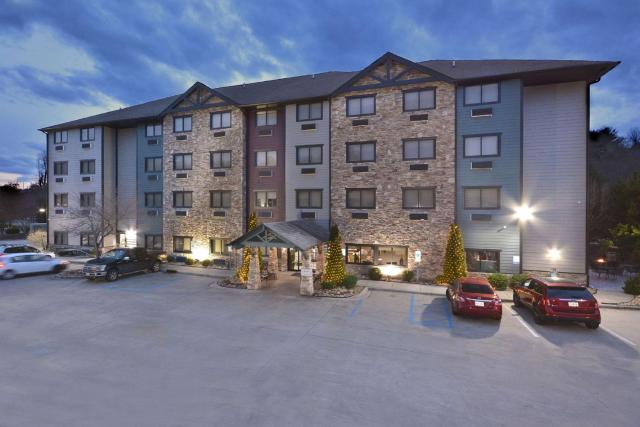 Brookstone Lodge near Biltmore Village, Ascend Hotel Collection