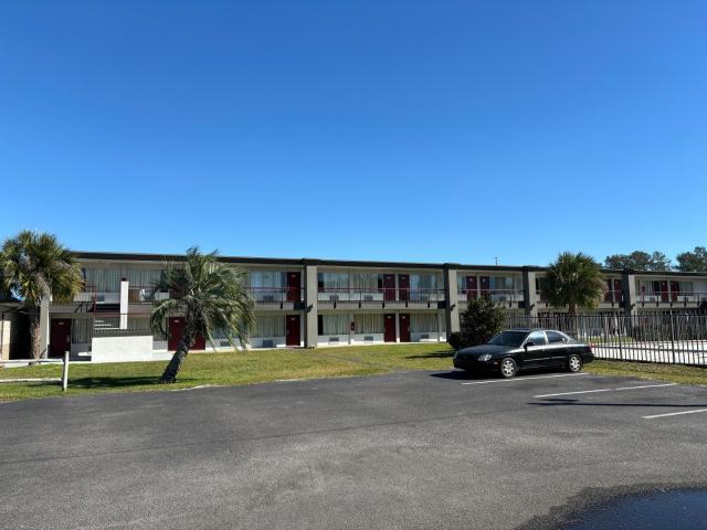 Red Roof Inn Wildwood, FL - The Villages