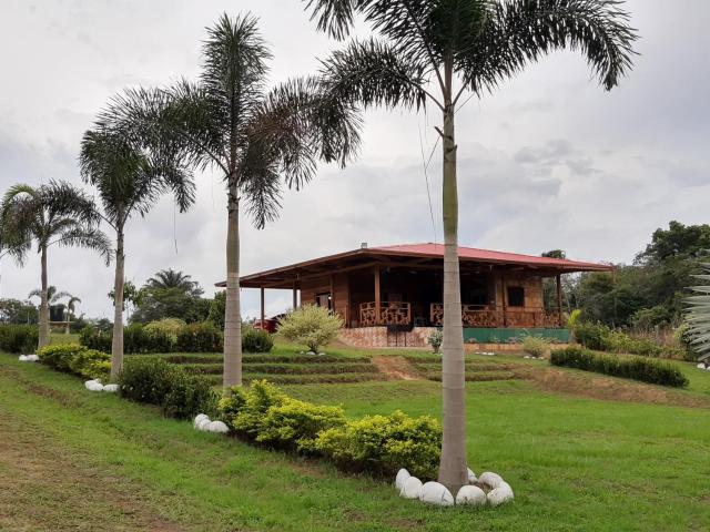 Casa Campestre Reina María