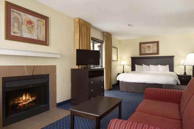 Hawthorn Extended Stay by Wyndham Fort Wayne